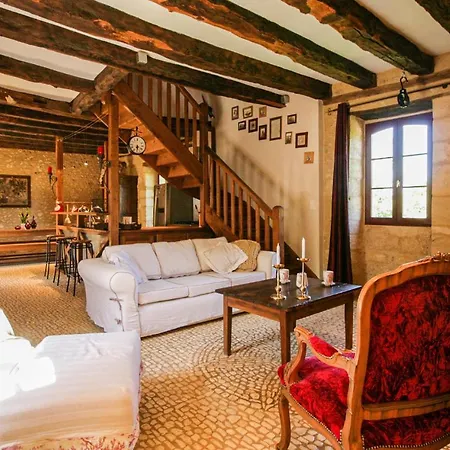 別荘 Amazing In Fleurac