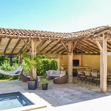 Amazing In 別荘 Fleurac